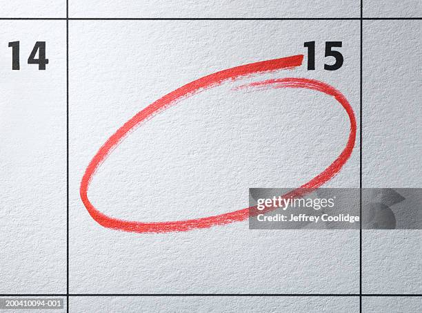 monthly calendar with day circled in red - calendar week stock pictures, royalty-free photos & images