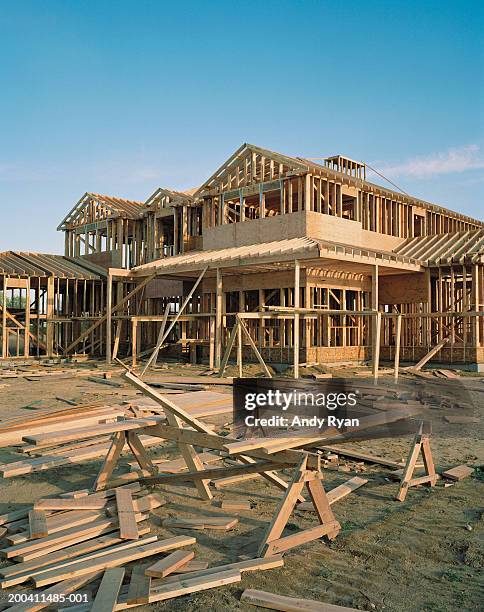 Incomplete Building Work 10,430 Incomplete House Stock Photos, High-Res Pictures, and Images ...