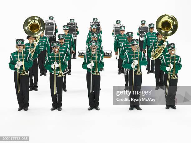 teenage (14-18) marching band - banda de marcha fotografías e imágenes de stock