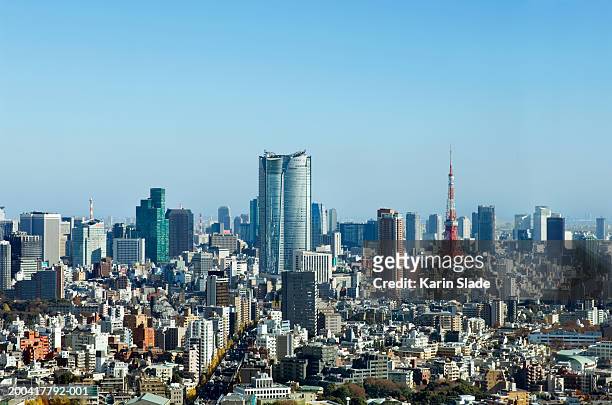 japan, tokyo, roppongi west, kamiyacho left, tokyo tower to right - roppongi stock pictures, royalty-free photos & images