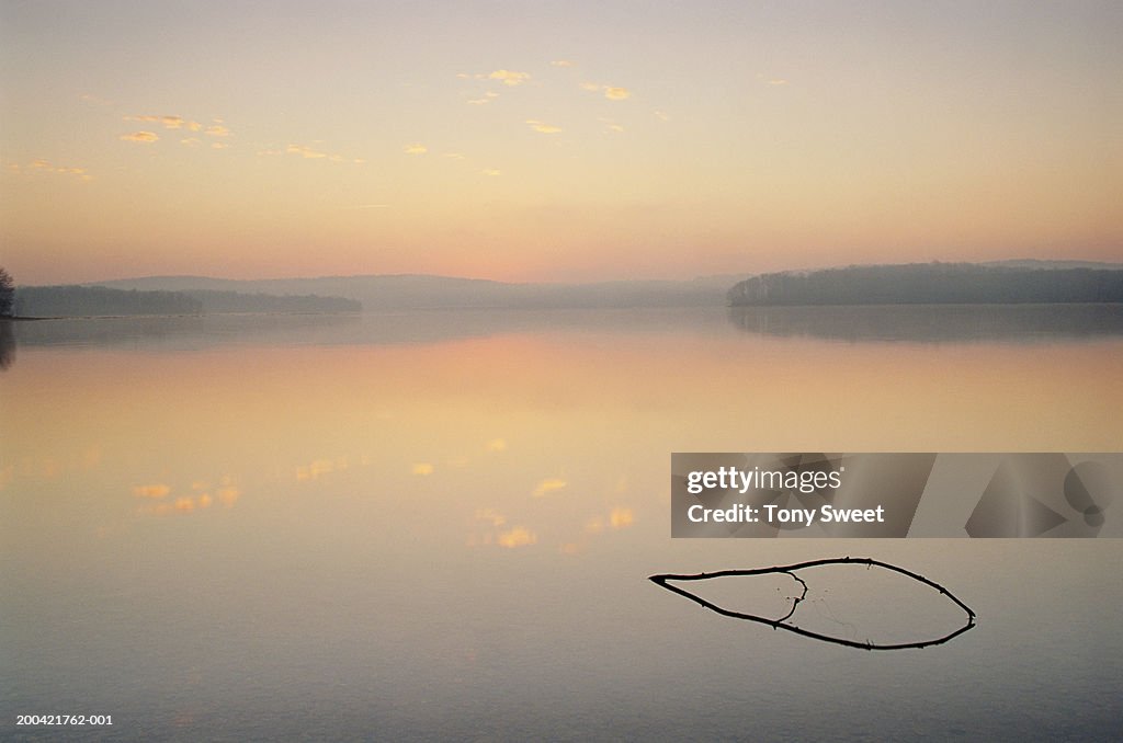 USA, Maryland, Loch Raven, dawn
