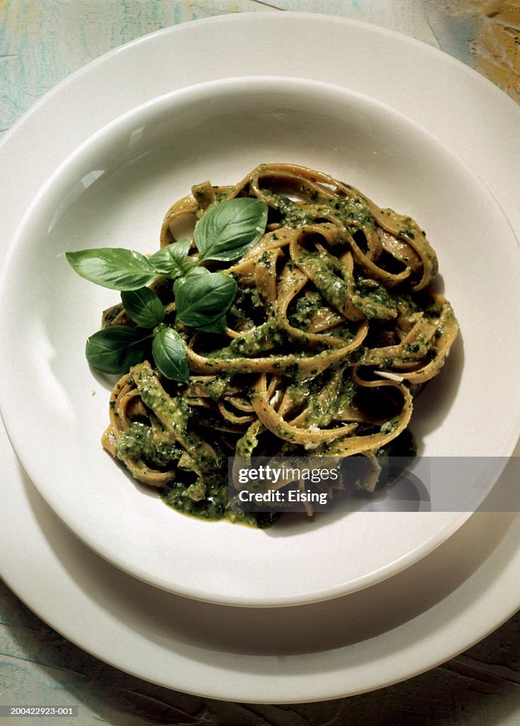 Whole-Grain Pasta Pesto