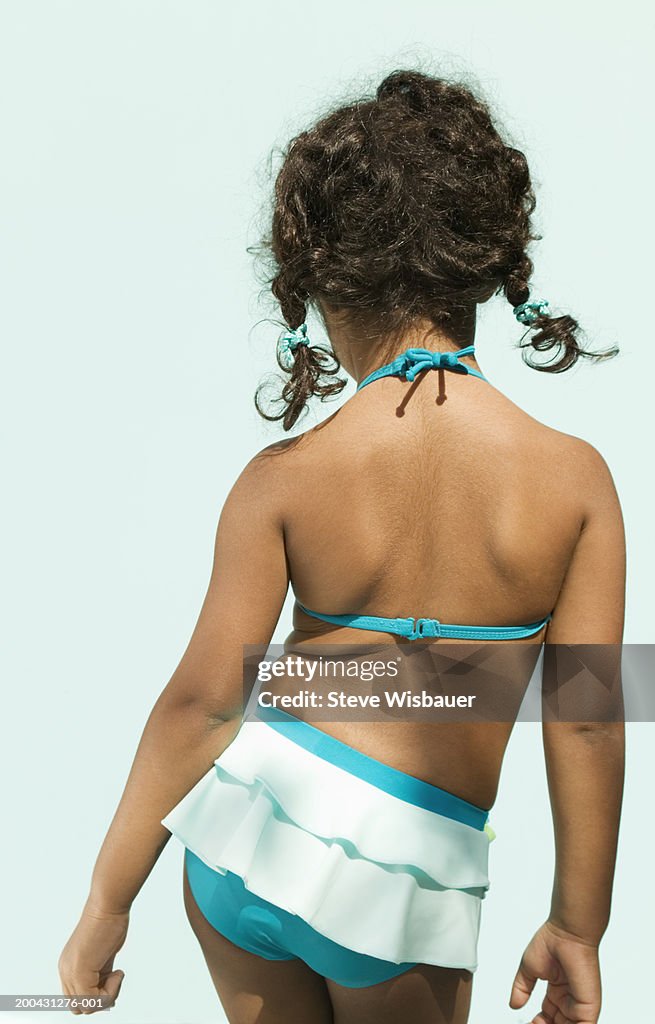 Woman thin bikini hi-res stock photography and images - Alamy