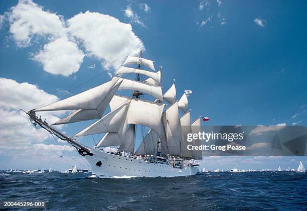 usa, maryland, chesapeake bay, tall ship sailing in bay, dawn - tall ship stock pictures, royalty-free photos & images