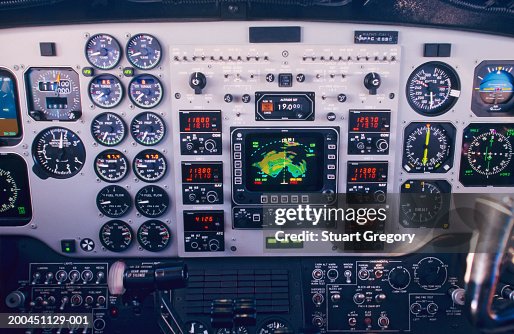Aeroplane Cockpit Instrument Panel Closeup High-Res Stock Photo - Getty ...