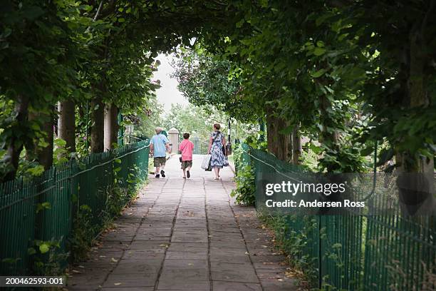 england, bristol, clifton, mother and two sons (7-10) at birdcage walk - bristol stock pictures, royalty-free photos & images