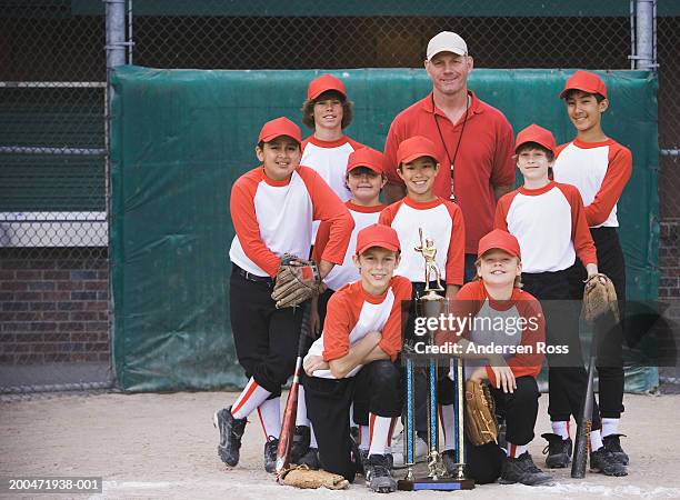 S2 Baseball 1,208 Teen Baseball Team Stock Photos, High-Res Pictures, and Images ...