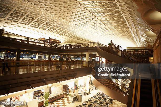 usa, washington dc, union station interior - union station washington dc stockfoto's en -beelden