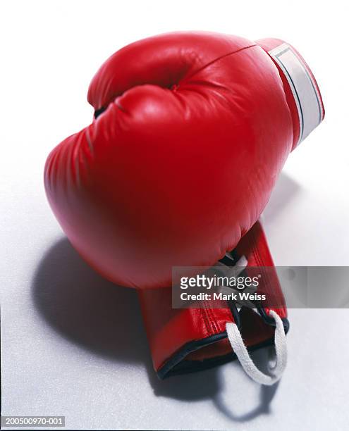 pair of boxing gloves - boxing glove 個照片及圖片檔