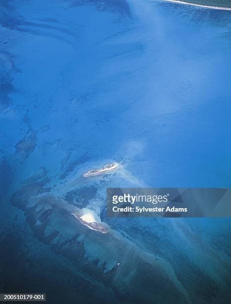 bahamas, abaco islands, sand key reef, aerial view - ilhas ábaco imagens e fotografias de stock