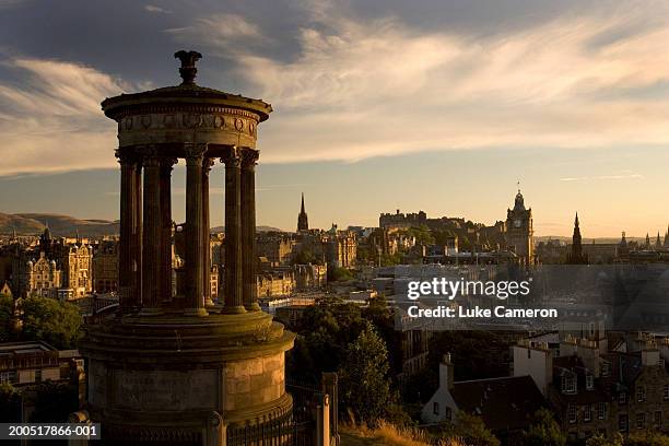 uk, scotland, edinburgh, dugald stewart monument on calton hill - carlton hill stock-fotos und bilder