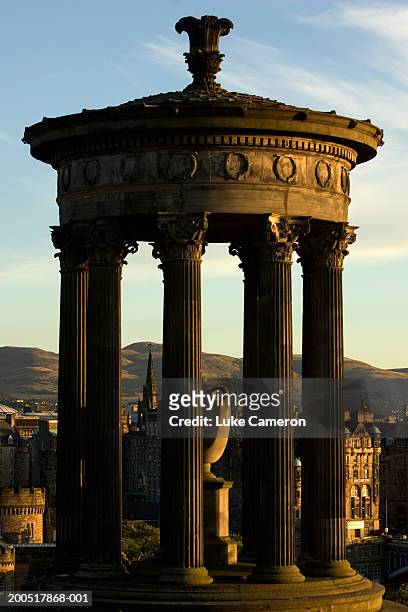 uk, scotland, edinburgh, dugald stewart monument on calton hill - wt1 stock pictures, royalty-free photos & images