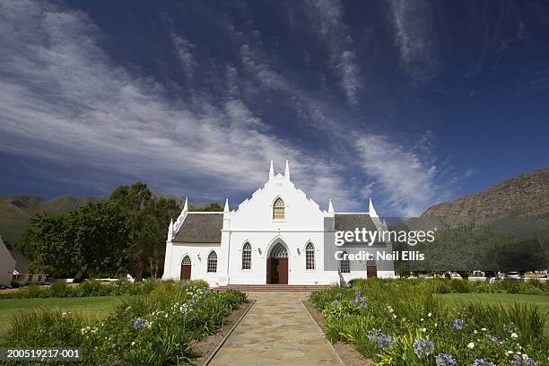 south africa, franschhoek, dutch reform church - franschhoek stock-fotos und bilder