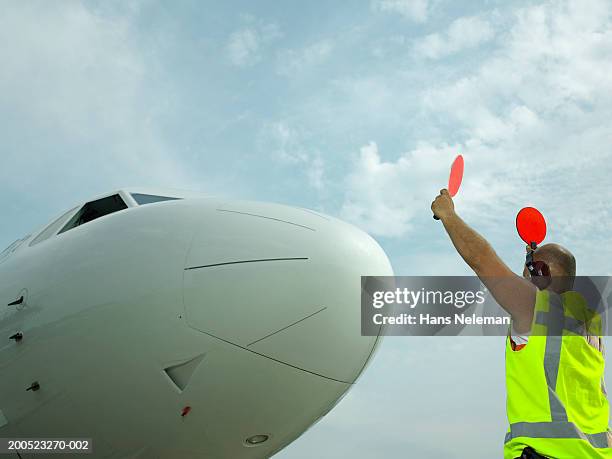 Plane Signalling Signalling Devices Photos and Premium High Res Pictures - Getty Images
