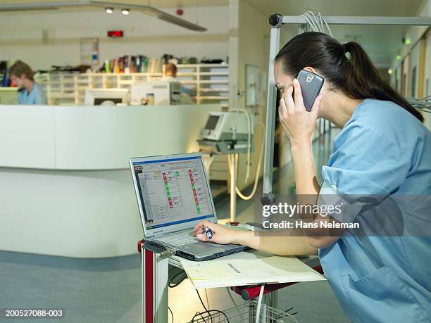 Nurse Ringing Computer Nurse Computer Call Photos and Premium High Res Pictures - Getty Images