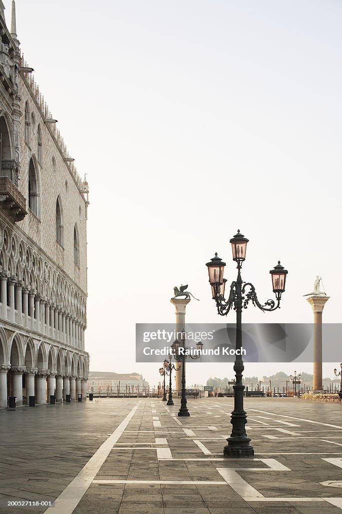 Italy, Venice, Piazza San Marco, lamppost
