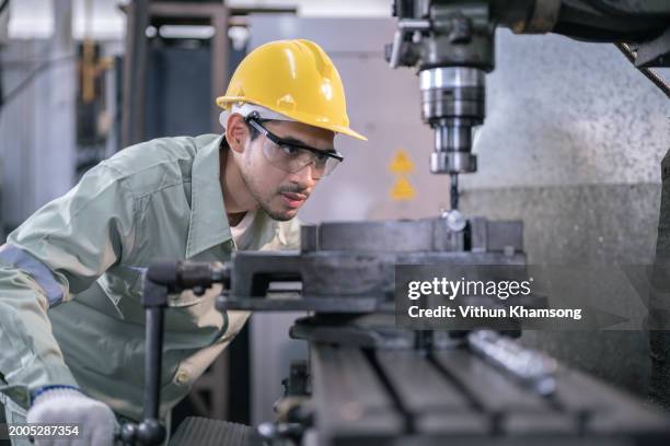 Machine Shop Workmanship 278 Cnc Machine Shop Stock Photos, High-Res Pictures, and Images ...