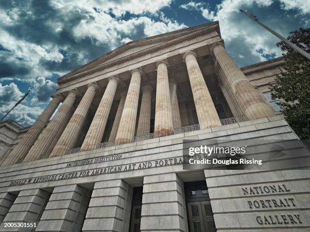 national portrait gallery, washington dc - smithsonian castle washington dc stock pictures, royalty-free photos & images