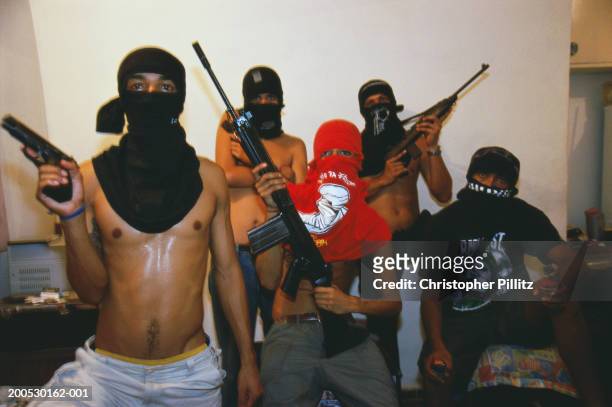 mar-2004-vidigal-favela-a-group-of-young-drug-dealer-gang-members-heavily-armed-vidigal.jpg