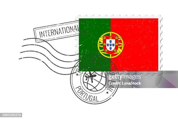portugal grunge briefmarke. weinlese-postkartenvektorillustration mit portugiesischer nationalflagge isoliert auf weißem hintergrund. retro-stil. - luftpost stock-grafiken, -clipart, -cartoons und -symbole