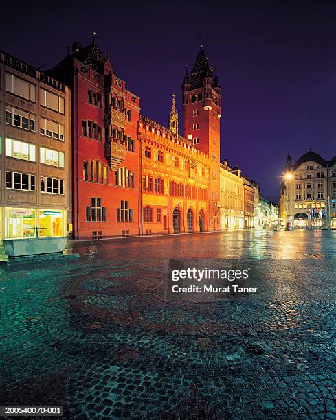 switzerland, basel, town hall and market square, night - marktplatz stock-fotos und bilder