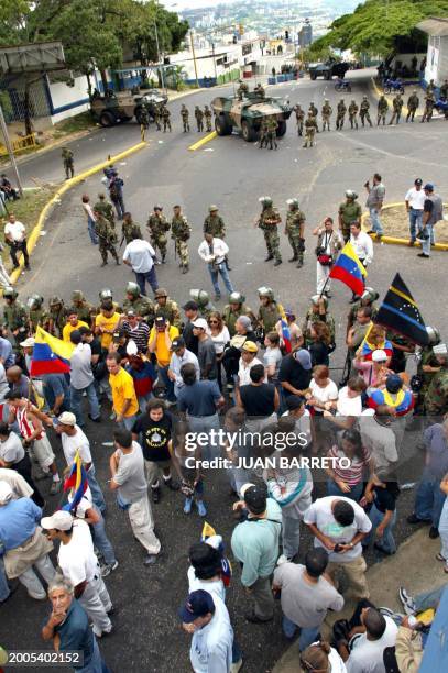 Small group of protesters against Venezuelan President Hugo Chavez, demonstrate in front of the Metropolitan Police headquarters, 17 November...