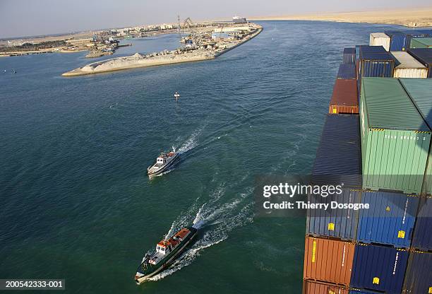 egypt, suez canal, view from container ship - suez bildbanksfoton och bilder