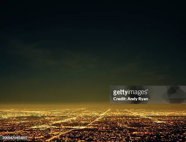 usa, arizona, phoenix, cityscape illumated at night - city sky fotografías e imágenes de stock