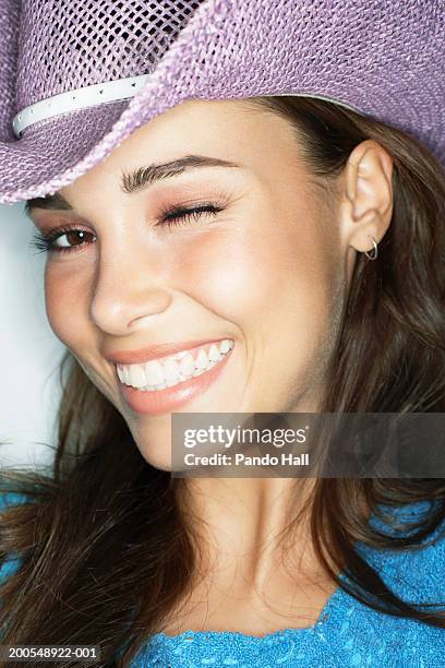 Pando Hall 2,904 Young Woman Pando Hall Stock Photos, High-Res Pictures, and ...