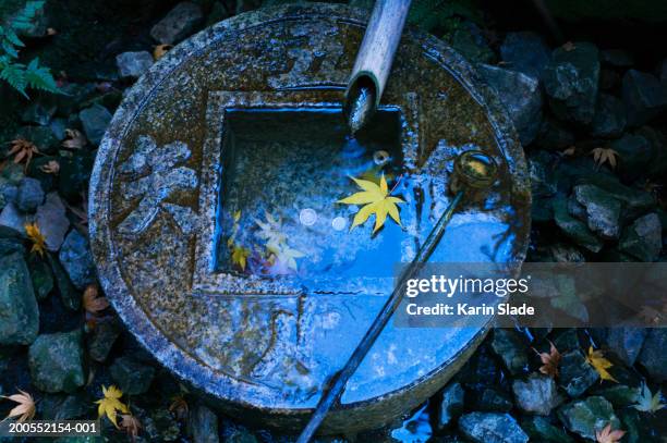 japanese water basin, elevated view - tea ceremony stock pictures, royalty-free photos & images