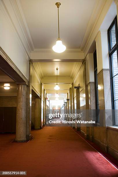 corridor with red carpet - national diet building stock-fotos und bilder