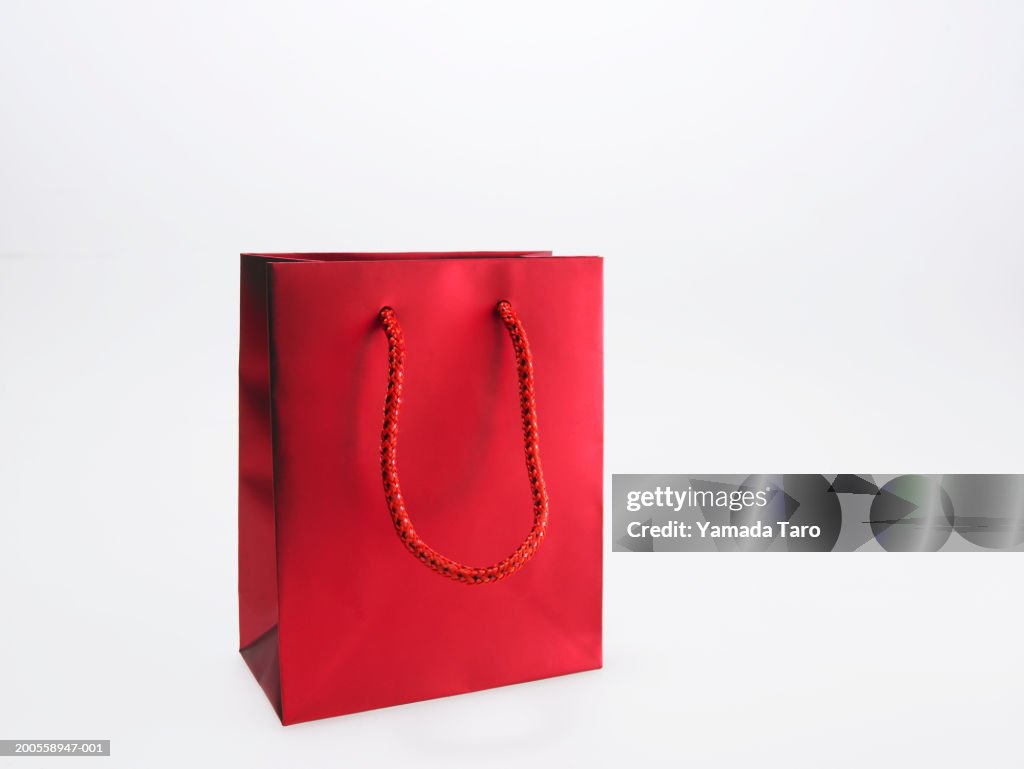 Red Bag, close-up