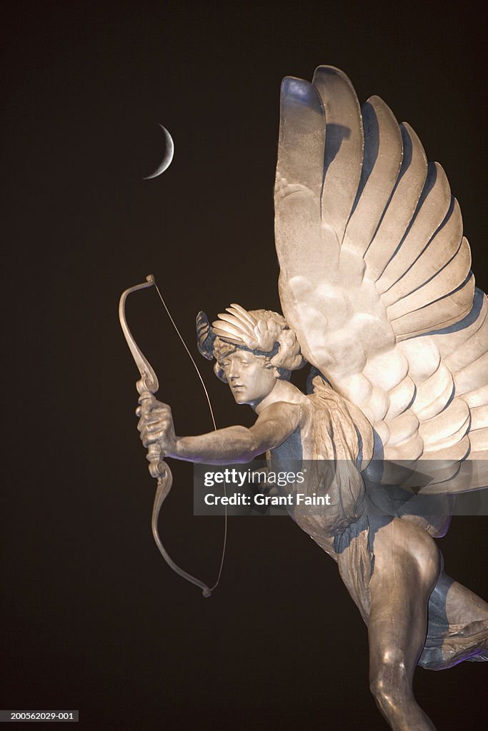 UK, London, Piccadilly Circus, Eros, night