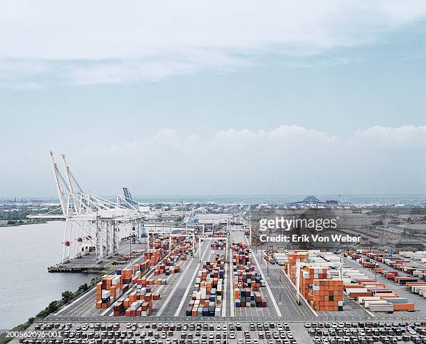 crane and cargo containers on pier, elevated view - dársena fotografías e imágenes de stock