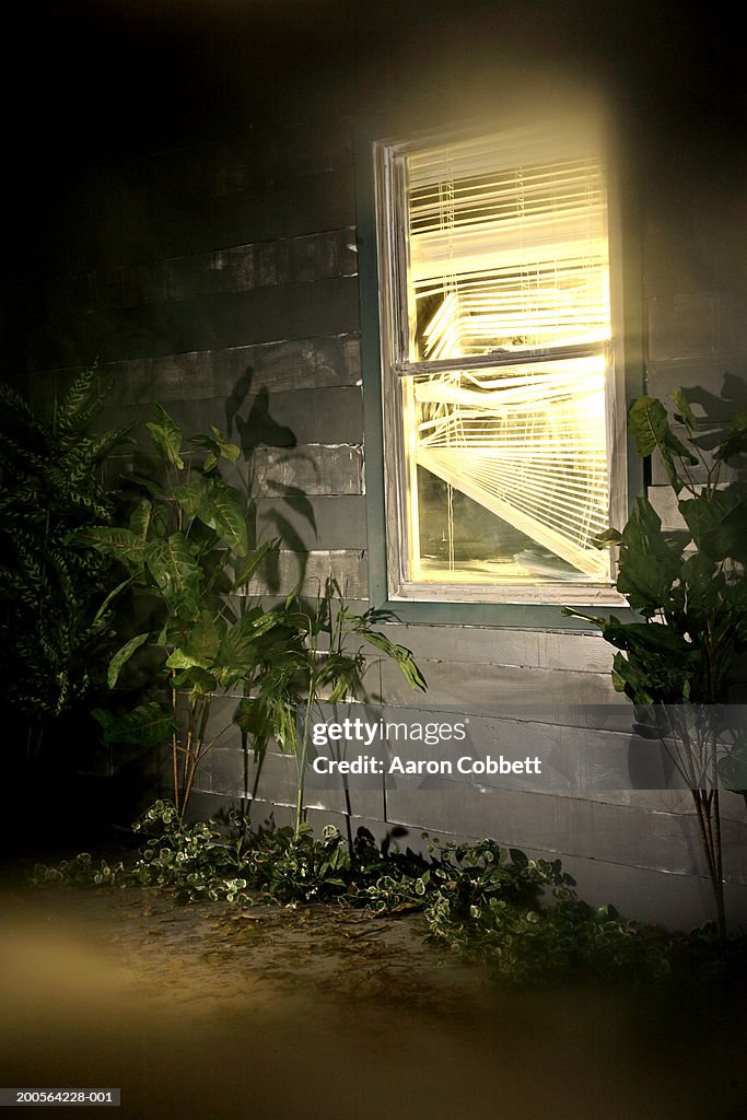 Window Outside Night Exterior Window At Night High-Res Stock Photo - Getty Images