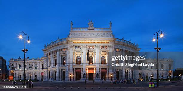 austria, vienna, burgtheater, dusk - burgtheater wien stock pictures, royalty-free photos & images
