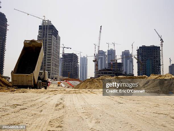 united arab emirates, dubai, building site - site stock pictures, royalty-free photos & images