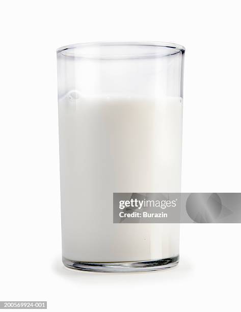 glass of milk - drinking glass foto e immagini stock