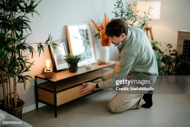 Pulling Open Draw 285 Man Open Drawer Stock Photos, High-Res Pictures, and Images - Getty ...