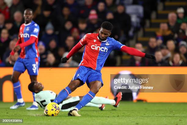 Jefferson Lerma of Crystal Palace scores his team's first goal scores his team's first goal during the Premier League match between Crystal Palace...