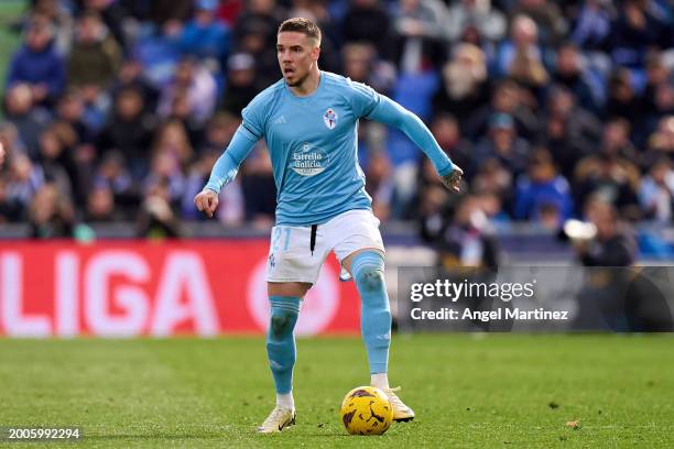 Mihailo Ristic of RC Celta controls the ball during the LaLiga EA Sports match between Getafe CF and Celta Vigo at Coliseum Alfonso Perez on February...