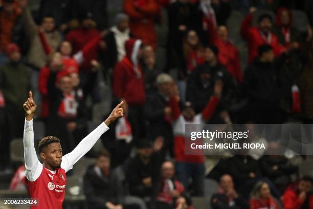 Sporting Braga's French forward Simon Banza celebrates scoring an equalizing goal during the UEFA Europa League group stage first leg football match...