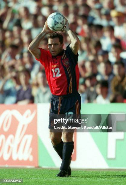 June 9: Barjuan Sergi of Spain throwing during the UEFA Euro 1996 Group B match between Spain and Bulgaria at Elland Road on June 9, 1996 in Leeds,...