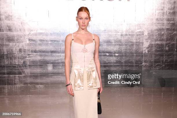 Meredith Duxbury attends Tory Burch Fall/Winter 2024 New York Fashion Week at New York Public Library on February 12, 2024 in New York City.