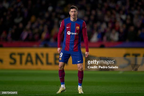 Robert Lewandowski of FC Barcelona looks on during the LaLiga EA Sports match between FC Barcelona and Granada CF at Estadi Olimpic Lluis Companys on...