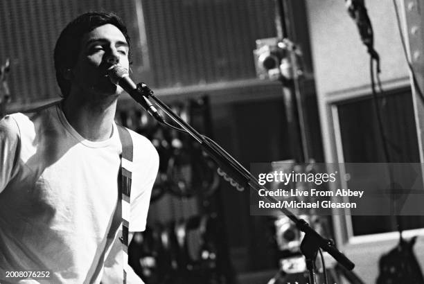 Gary Lightbody of Snow Patrol on TV show Live From Abbey Road, Abbey Road Studios, London, 5th October 2006.