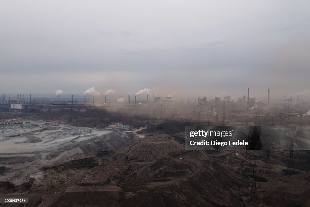 Zaporizhstal, Ukraine's Fourth-Largest Steel Maker Operates At Capacity During Wartime