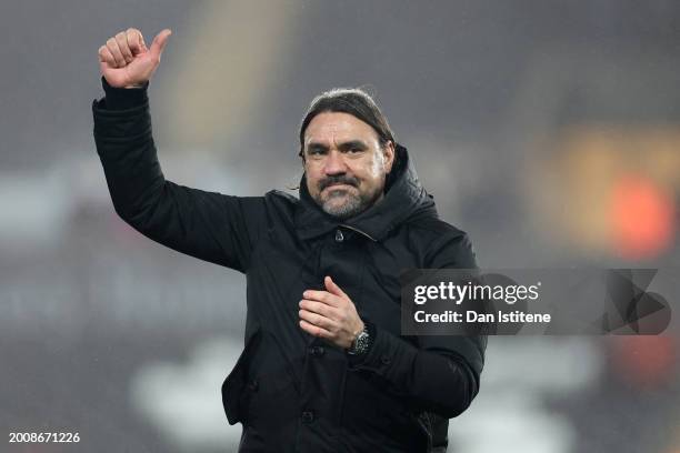 Daniel Farke, Manager of Leeds United, celebrates victory following the Sky Bet Championship match between Swansea City and Leeds United at Liberty...