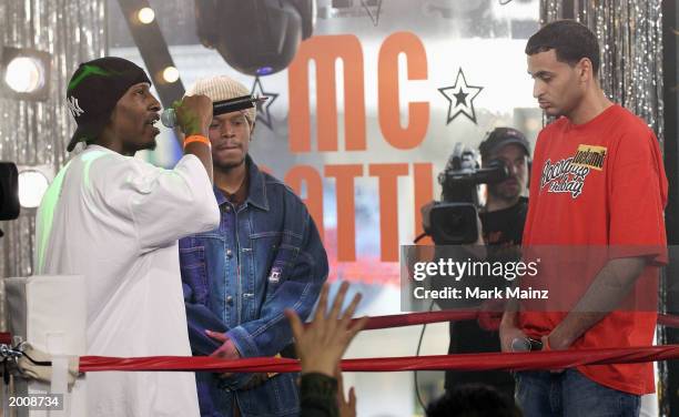 Locksmiths Rapper 2005 11 Locksmith (Rapper) Stock Photos, High-Res Pictures, and Images ...