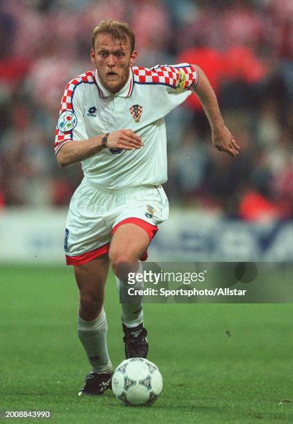 Robert Prosinecki of Croatia on the ball during the UEFA Euro 1996 Group D match between Croatia and Denmark at Hillsborough on June 16, 1996 in...